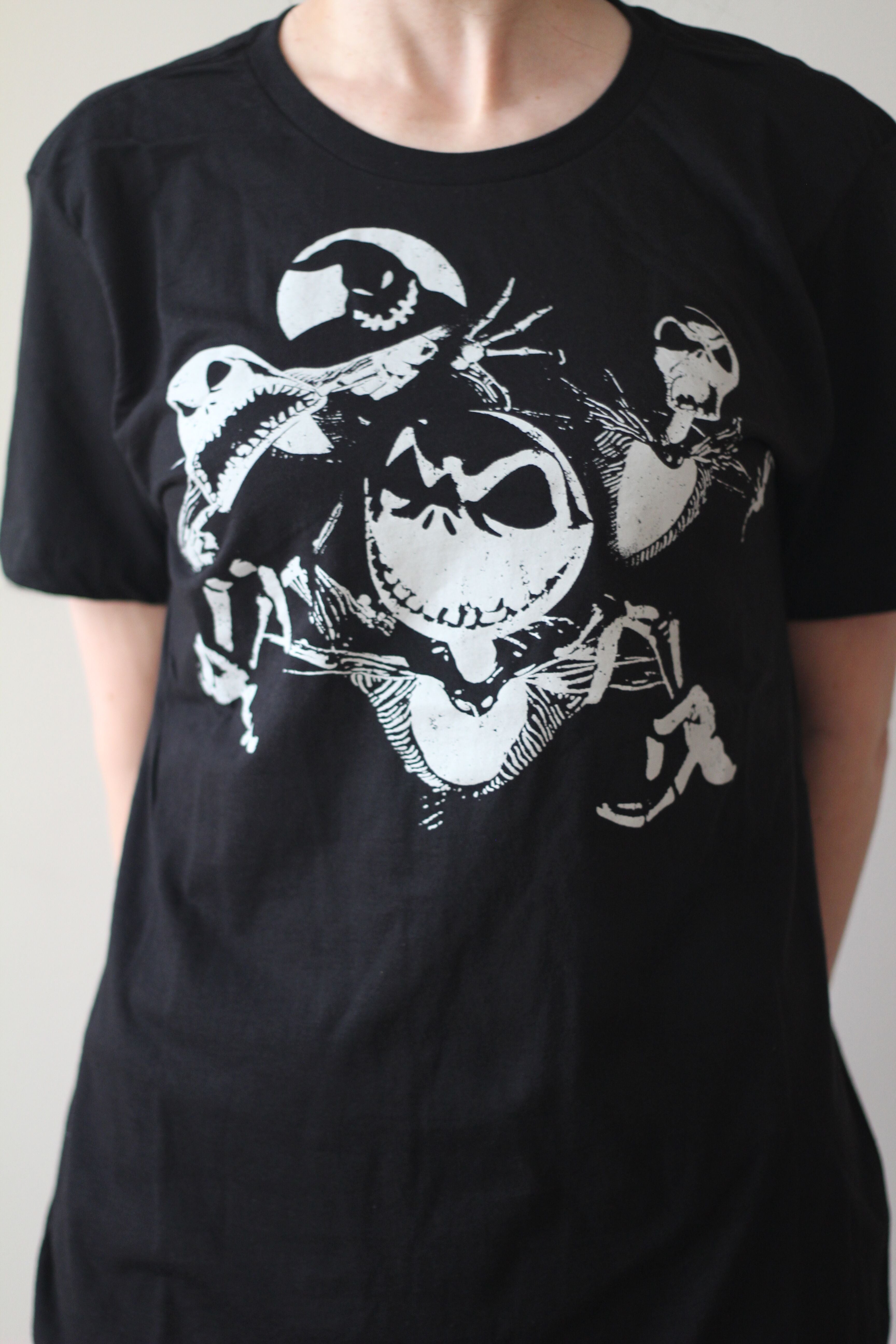 NIGHTMARE BEFORE CHRISTMAS Adult Men's T-shirt