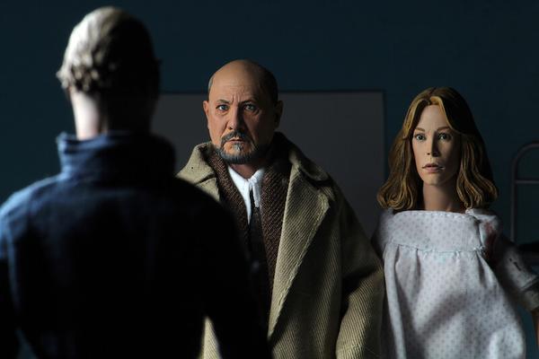 Halloween II: NECA 8″ Clothed Action Figure – Dr Loomis & Laurie Strode 2-pack-NECA-60646-Classic Horror Shop