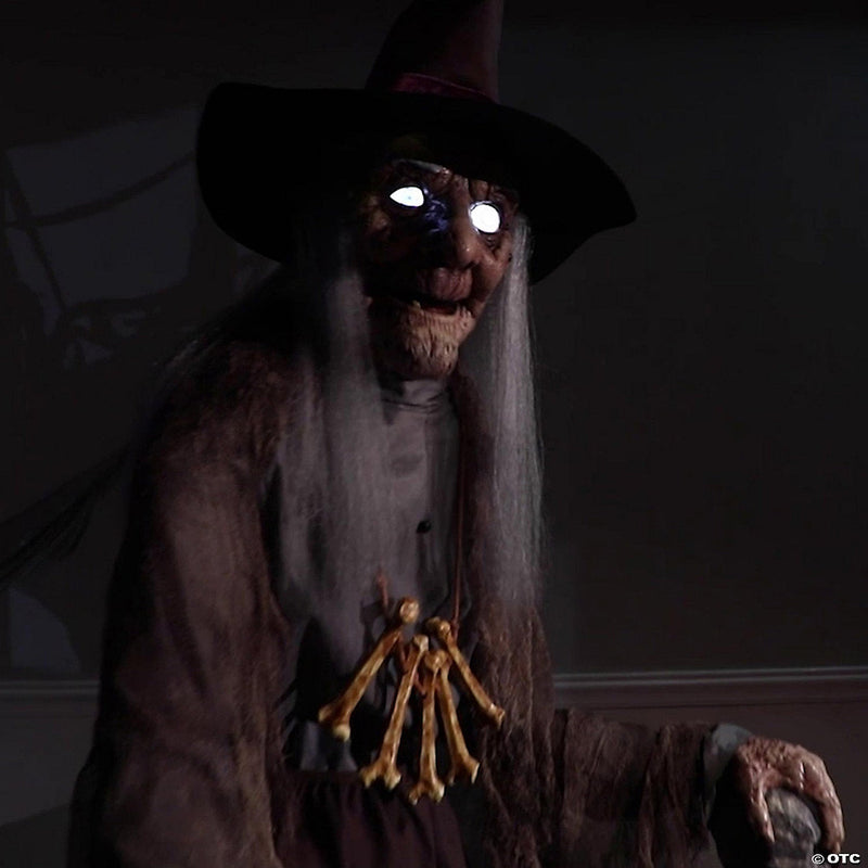 animated-witch-prop-with-servo-motor