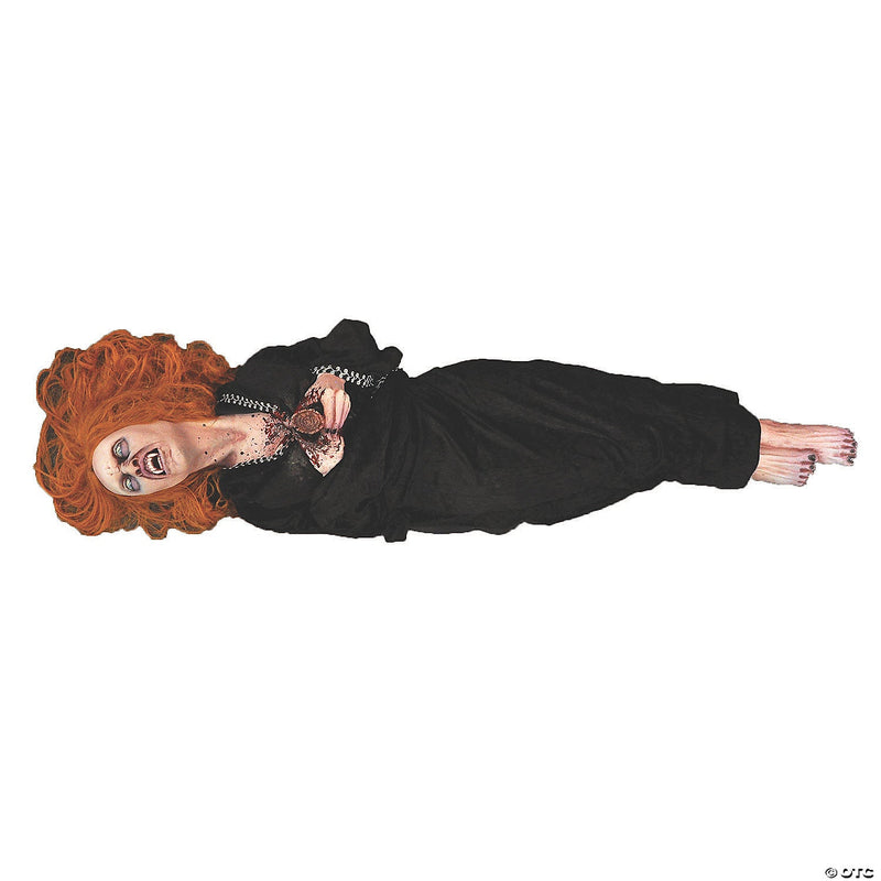 bloodthirsty-female-vampire-halloween-prop