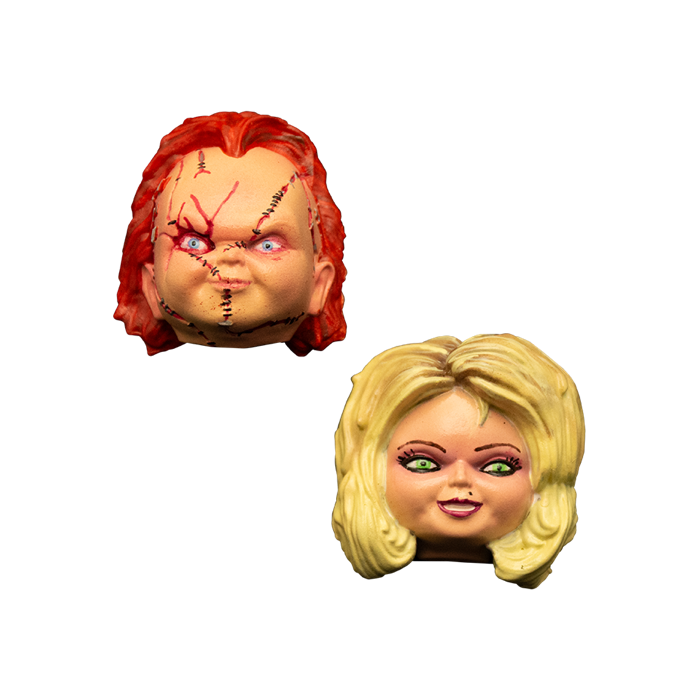 This is a Bride Of Chucky magnet set that incudes Chucky and Tiffany faces. 