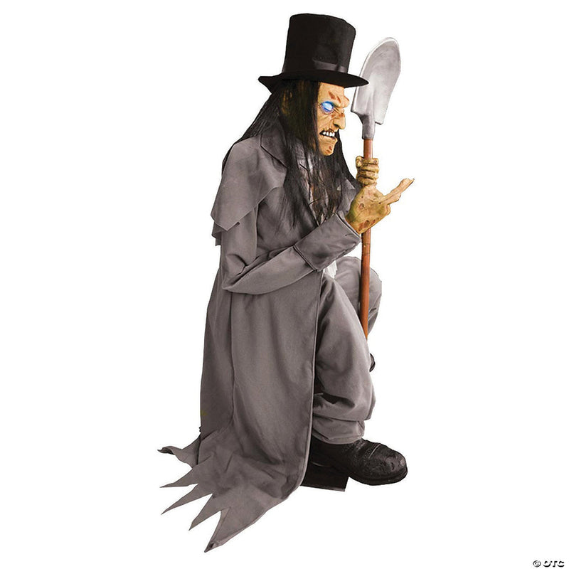 crouching-grave-digger-halloween-decoration