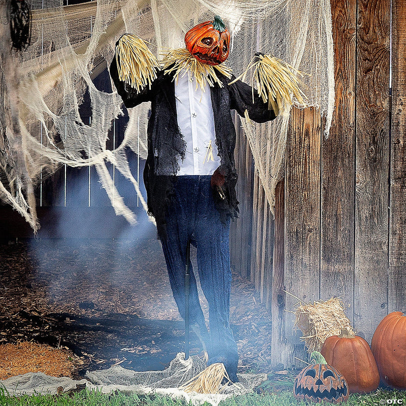 standing-scarecrow-man-halloween-decoration